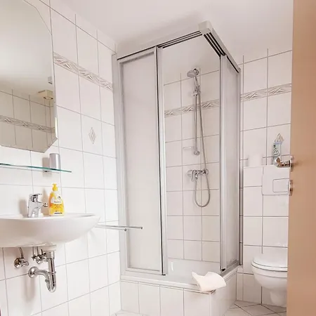 Dm & - Zum Unstrut Radler Konukevi